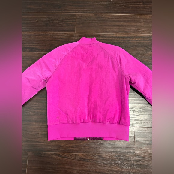 Lululemon Non-Stop Reversible Bomber Ripened Raspberry - Picture 3 of 8